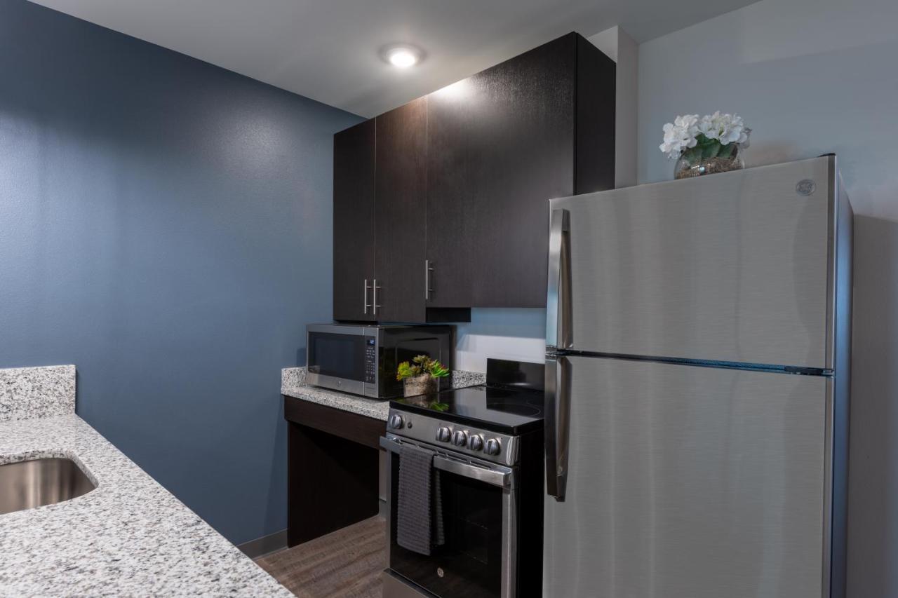 Stayapt Suites Alexandria-Fort Belvoir מראה חיצוני תמונה