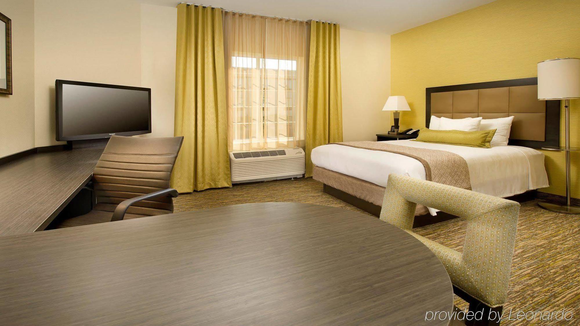 Stayapt Suites Alexandria-Fort Belvoir מראה חיצוני תמונה