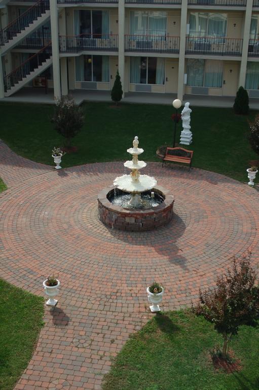 Stayapt Suites Alexandria-Fort Belvoir מראה חיצוני תמונה
