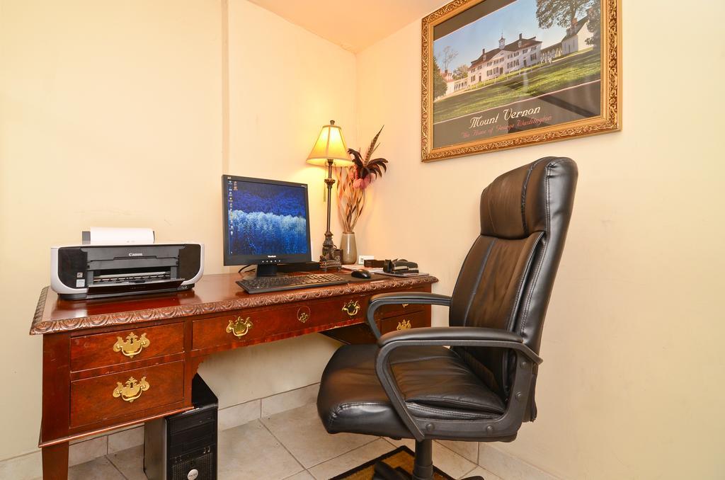 Stayapt Suites Alexandria-Fort Belvoir מתקנים תמונה